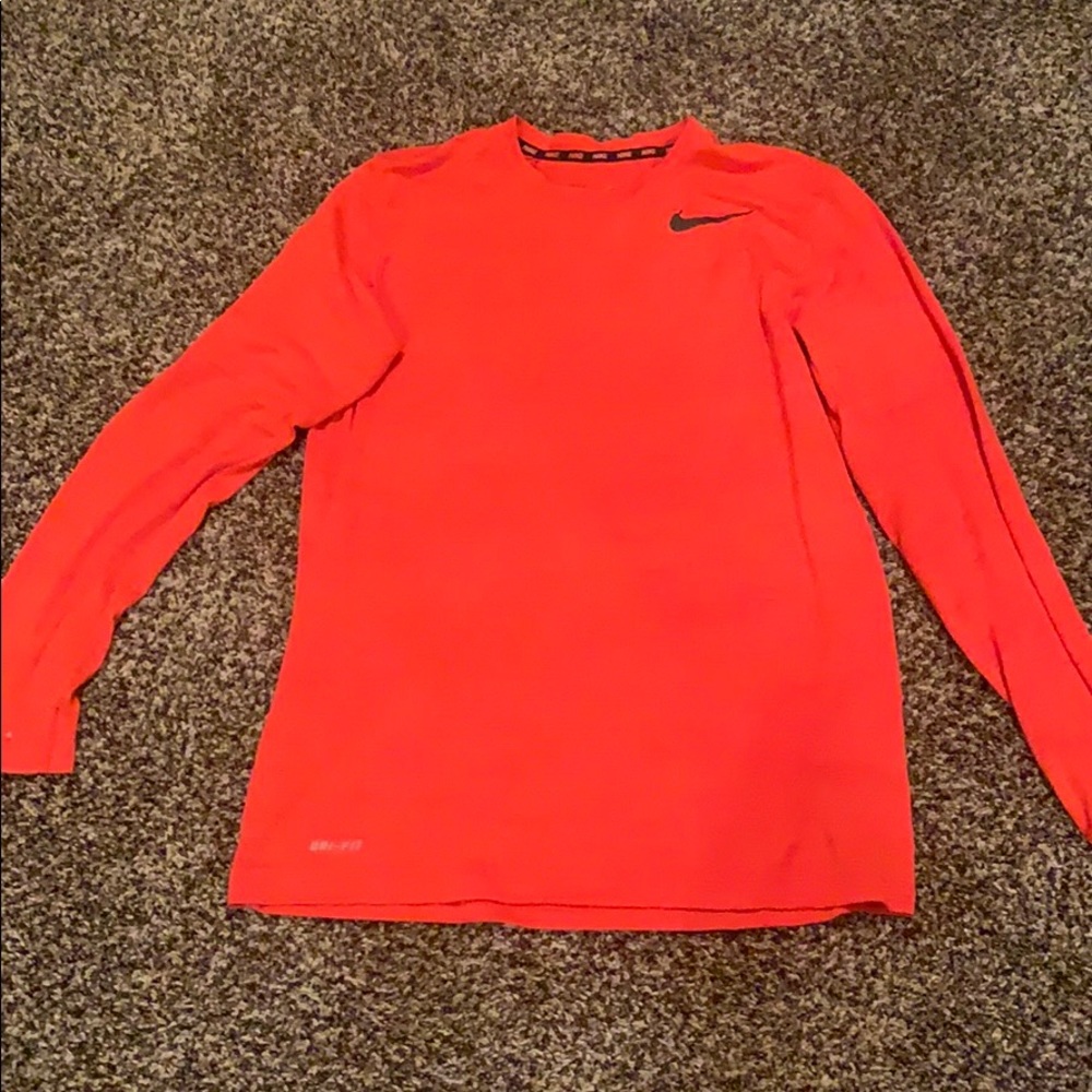 Nike lightweight dri fit